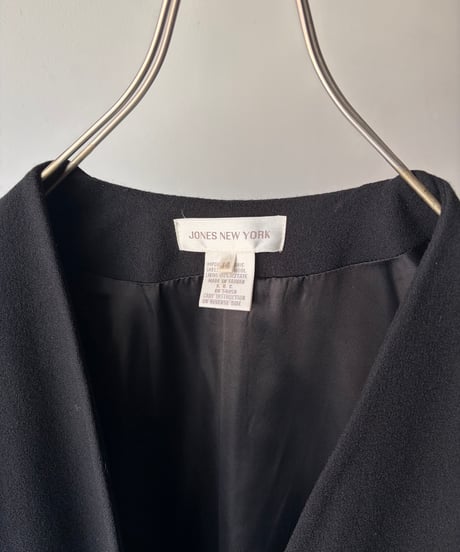 “Jones New York” wool no collar tailored jacket