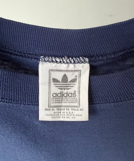 “adidas” Trefoil Logo Long Sleeve Tee