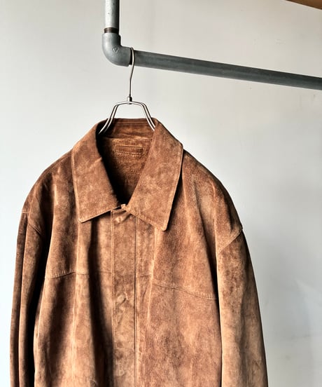 “Roundtree&Yorke” brown suede jacket
