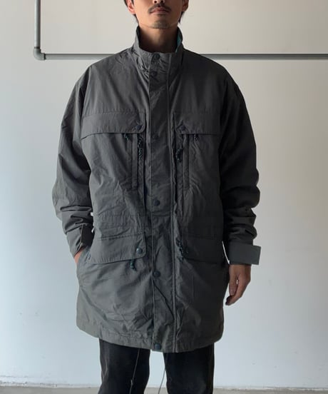 “L.L. Bean” nylon detachable hoodie half coat