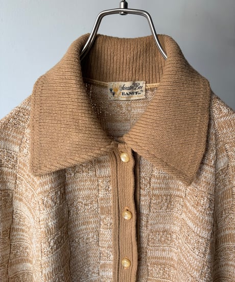 Wool knit fringe cape
