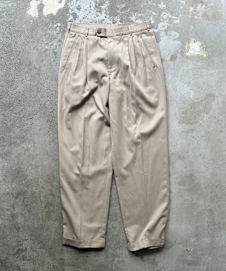 “Perry Ellis Portfolio” micromattique fabric 3tuck slacks