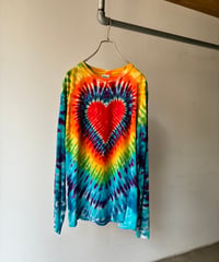 Heart tie dye long sleeve tee
