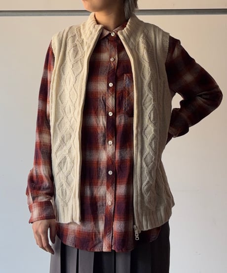 “Denim&Co.” Alan knit high neck vest