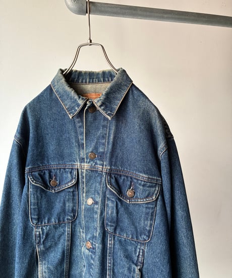 “gap” denim trucker jacket