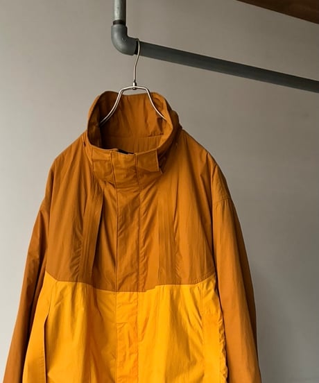 “PAC-TECH” high neck nylon jacket