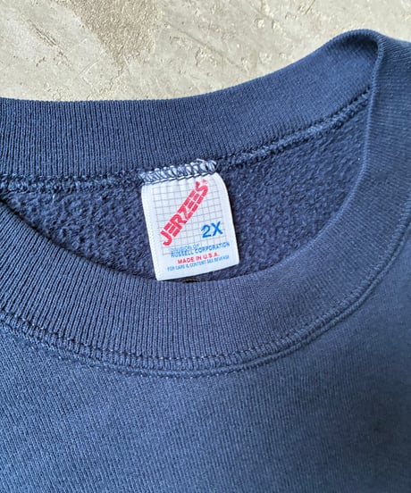 “NO PROBLEM” Embroidered Sweat