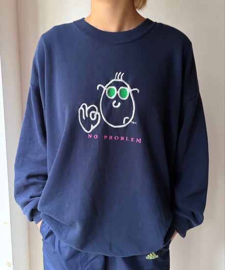 “NO PROBLEM” Embroidered Sweat