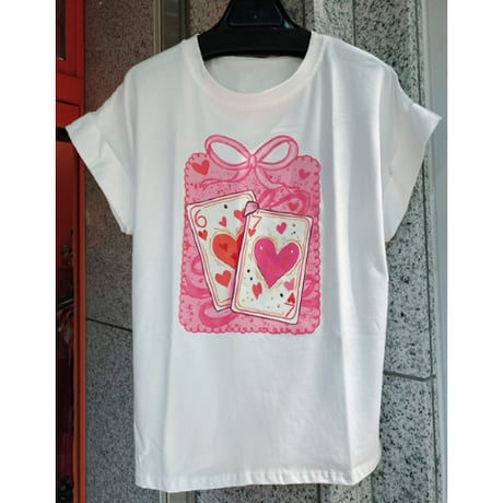 【XS〜Mサイズ】イタリアインポートTシャツ　ハートトランプ