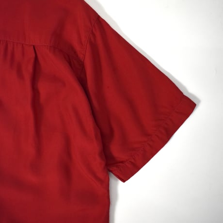 USED UNKNOWN S/S OPEN COLLER SHIRT