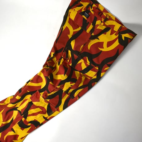 USED 19AW "SUPREME" TRIBAL CAMO CARGO PANTS