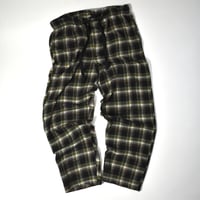 USED "NORTHERN EXPLOSION" EASY PANTS