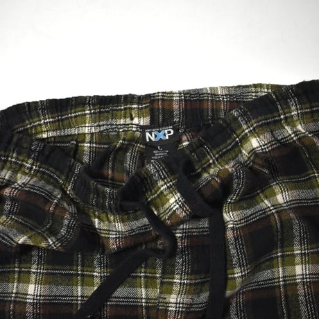 USED "NORTHERN EXPLOSION" EASY PANTS