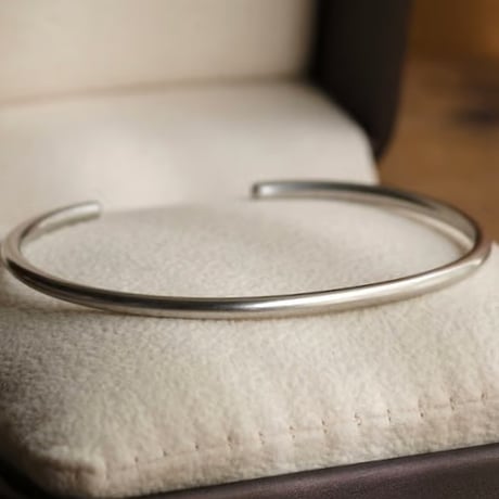 Pt900｜Round Cuff 2.5㎜