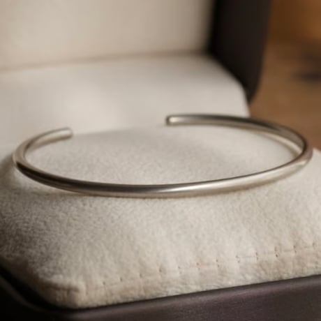 K18WG｜Round Cuff 2.5㎜