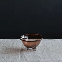 小寺暁洋　三つ足器　brown