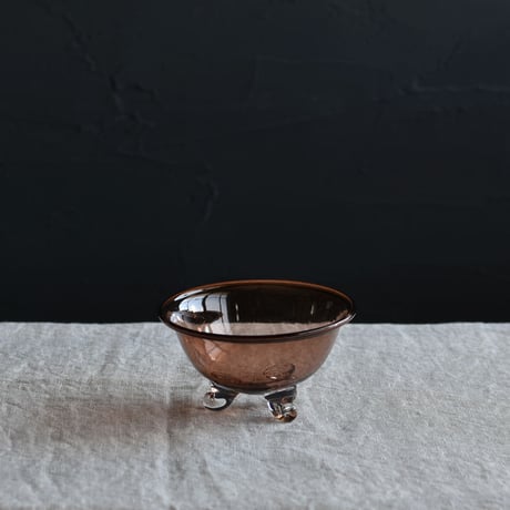 小寺暁洋　三つ足器　brown