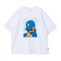APPLEBUM / “DODGERS GIRL” T-SHIRT