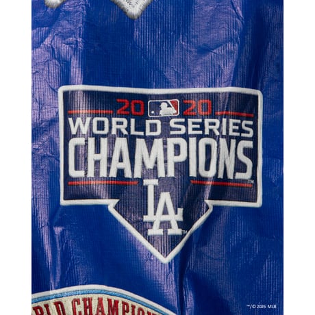 APPLEBUM / “LA DODGERS” TYVEK STADIUM JACKET