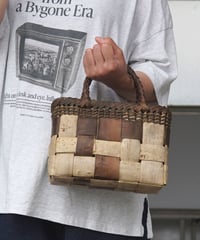 『表皮×裏皮 コンパクト2』胡桃樹皮のかごバッグ 横幅22cm (オズのかごバッグ)