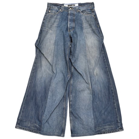 "Remake by VERS" Asymmetric Tuck Denim Trousers
