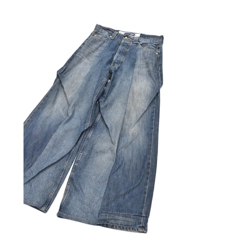 "Remake by VERS" Asymmetric Tuck Denim Trousers