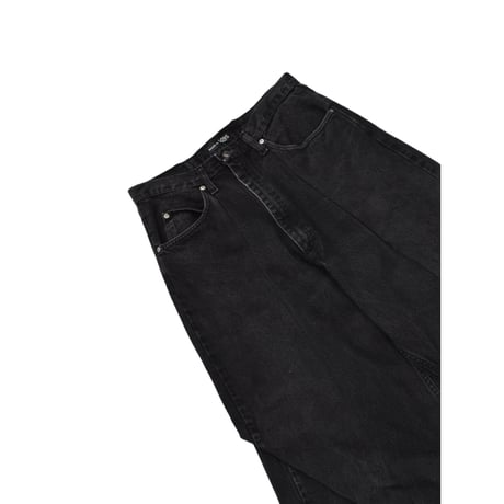 "Remake by VERS" Asymmetric Tuck Denim Trousers