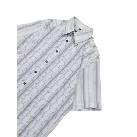 Scroll Embroiderey Stripe S/S Shirt