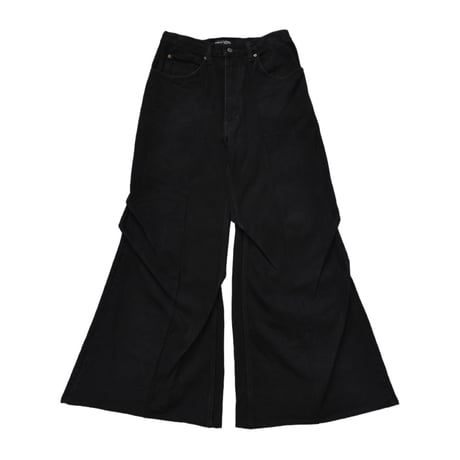 "Remake by VERS" Asymmetric Tuck Denim Trousers