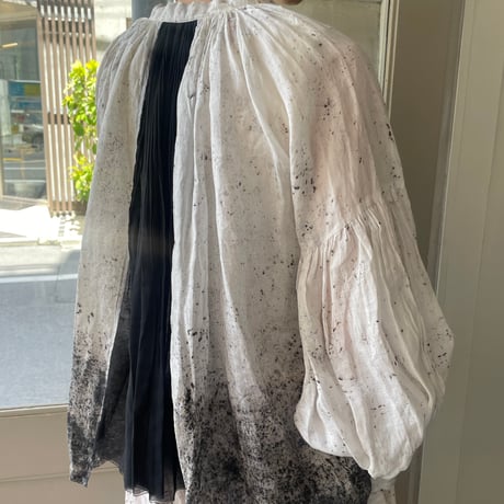 Tabrik / 26202 Back pleats blouse