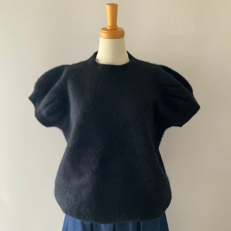 y YO / Felted Vest