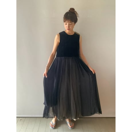 Tabrik / Velvet pleats OP