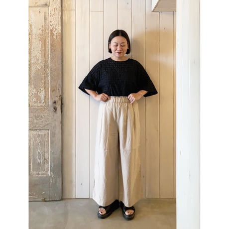 フレンチリネン タックワイドパンツ