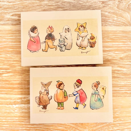26K-30, 26K-31: "Halloween Costumes" postcard（子供の仮装ポストカードセット） Set of 2