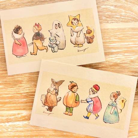 26K-30, 26K-31: "Halloween Costumes" postcard（子供の仮装ポストカードセット） Set of 2