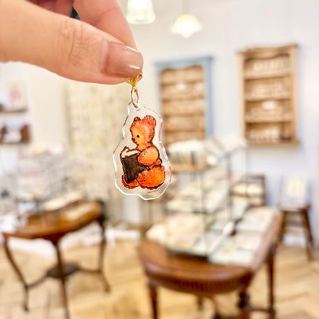 アクリルミニチャーム "Bear Reading Book"  Acrylic small charm