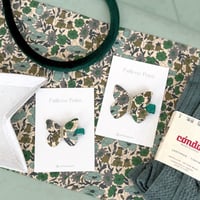 🫛New!《Sサイズ》 butterfly clip  輸入リバティ "Poppy & Daisy" EMERALD  単品
