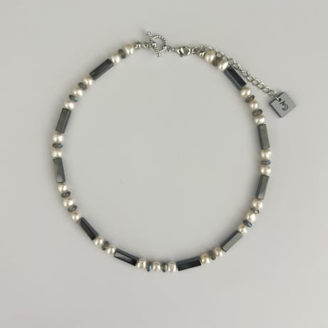 Luna Spine Choker