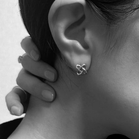 🟥 ɘr. 『 The Knot 』pierce (silver)