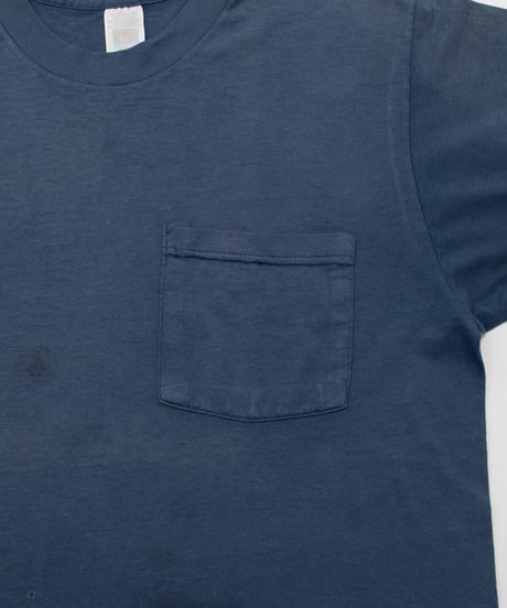 90's Fruit of the Loom Pocket T-Shirts M