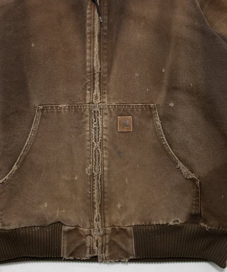 Distressed Carhartt Active Jacket L