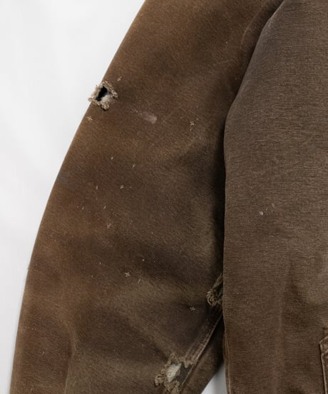 Distressed Carhartt Active Jacket L