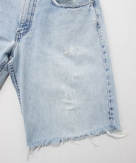 90's Levi's SiverTab "Baggy" Chopped Denim Shorts 32