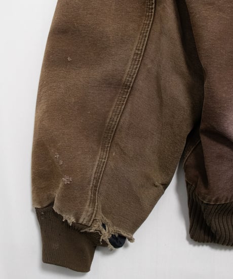 Distressed Carhartt Active Jacket L