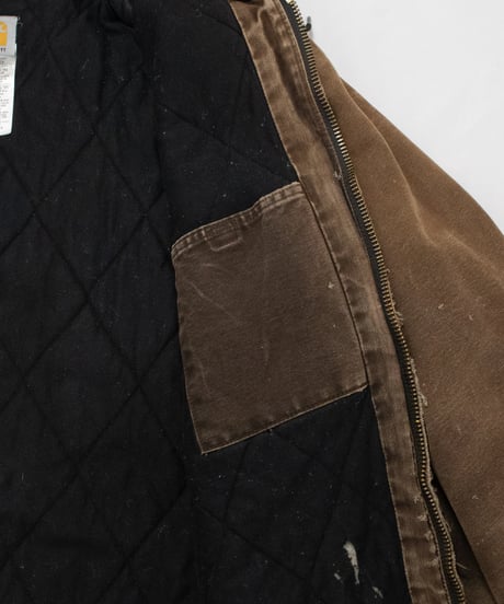 Distressed Carhartt Active Jacket L