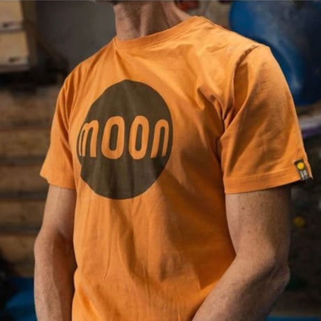 MOON CLIMBING MOON LOGO T-SHIRT Eco Orange