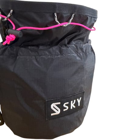 SKY Drop L Bouldering Chalk Bag Black 1