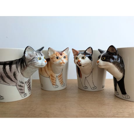 猫のカップ　サバトラ