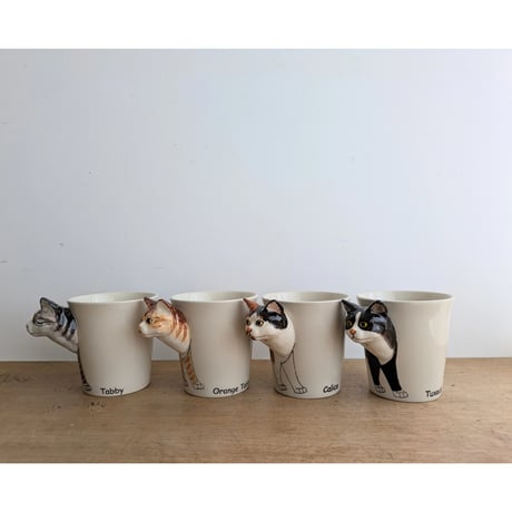 猫のカップ　ミケ