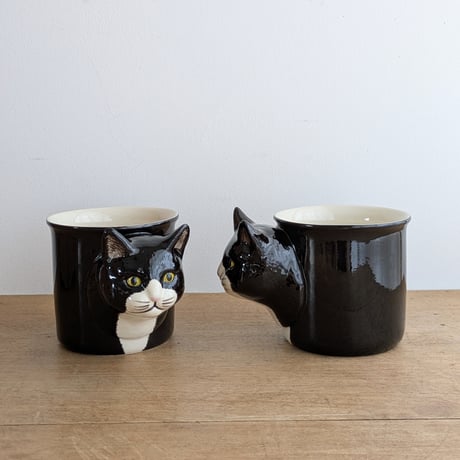 ハチワレ猫のカップ